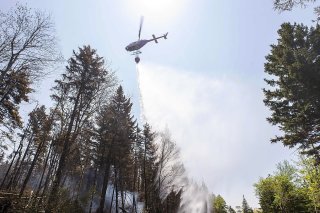 Le Canada, qui se réchauffe plus vite que le reste de la planète, est confronté ces dernières années à des événements météorologiques extrêmes, dont l'intensité et la fréquence sont accrues par le réchauffement climatique.